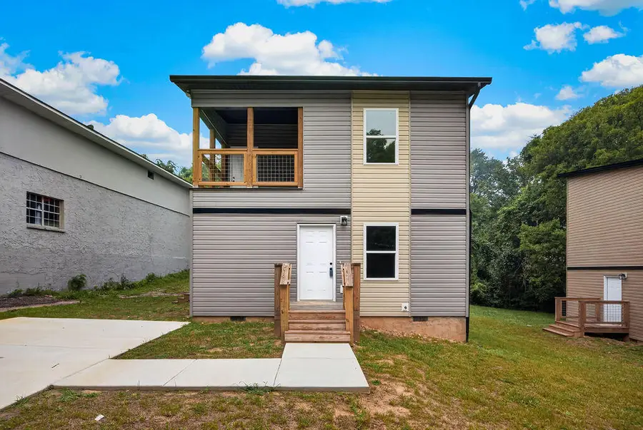3901 Meadow Lane, Chattanooga, TN 37406 - #3