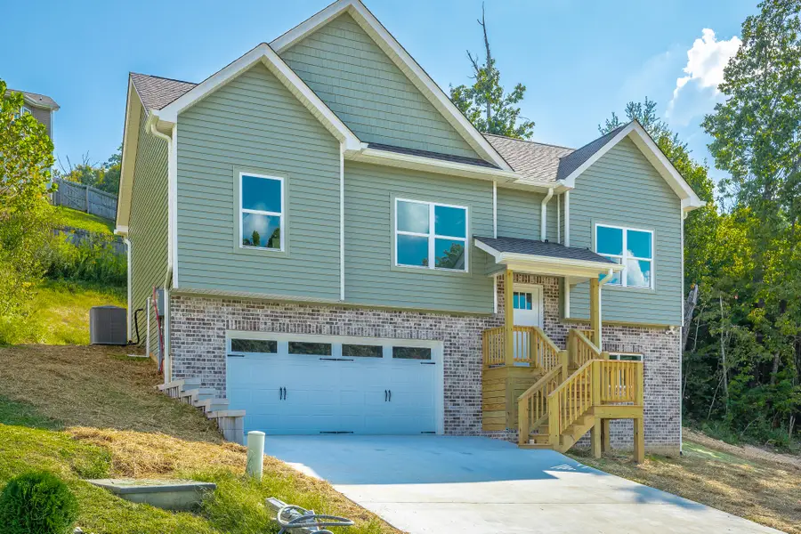 1710 Short Leaf Lane, Soddy Daisy, TN 37379 - #3