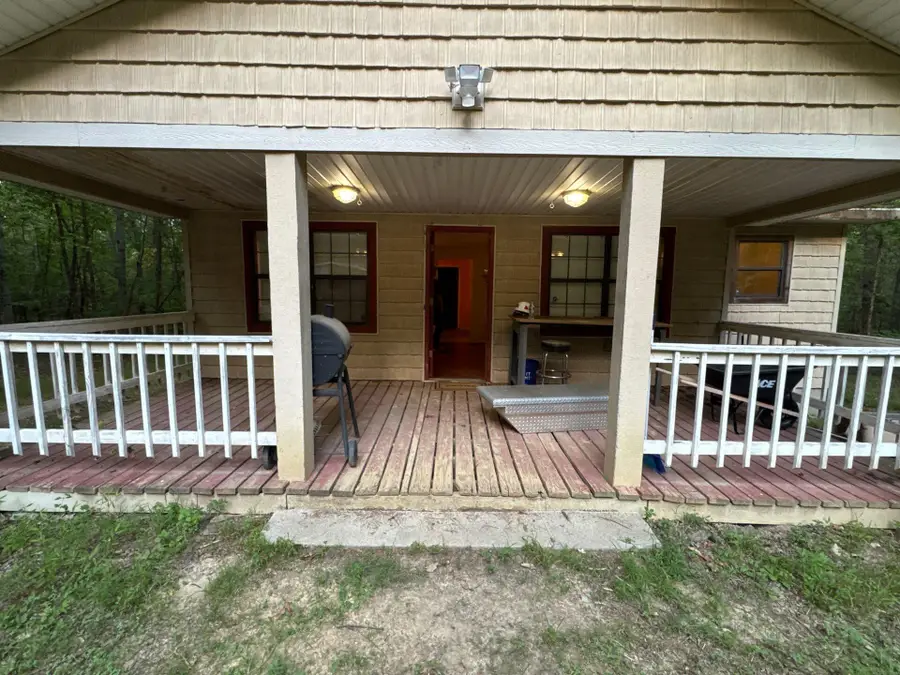 99 Reed Road, Trenton, GA 30752 - #2