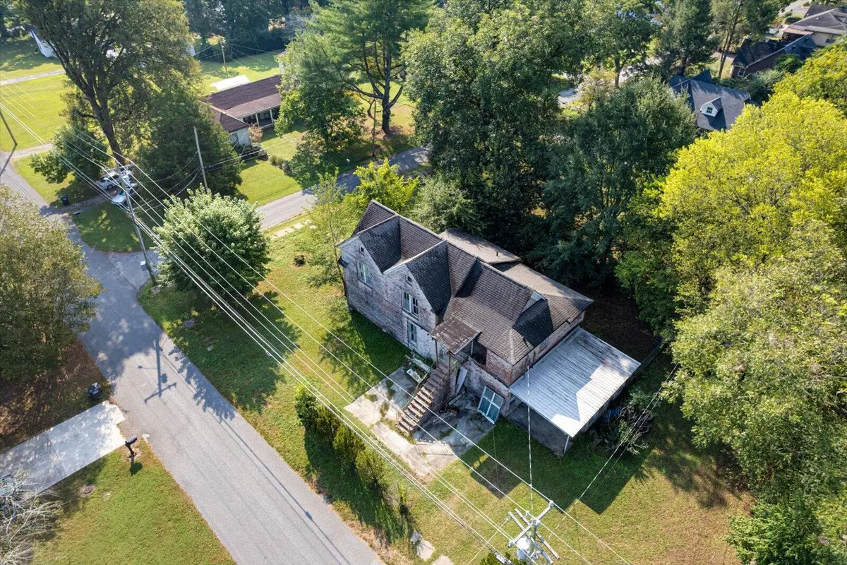 303 W 7th Street W, Jasper, TN 37347 - #1