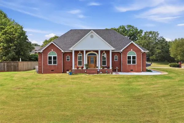 8400 Heron Circle, Ooltewah, TN 37363