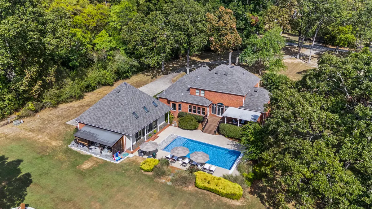 415 Crittenden Avenue, Chickamauga, GA 30707 - #1