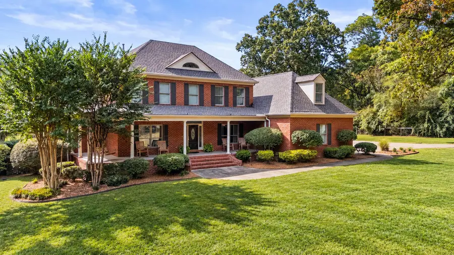 415 Crittenden Avenue, Chickamauga, GA 30707 - #2