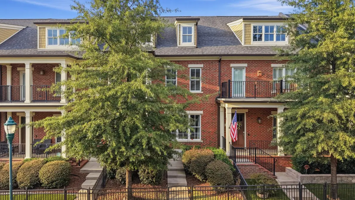 117 E 03rd Street, Chattanooga, TN 37403 - #1