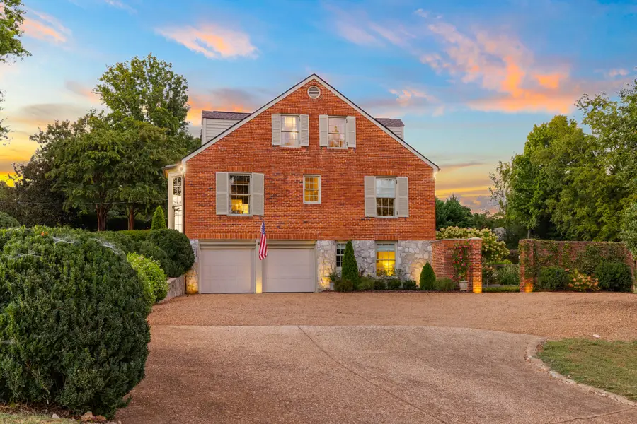 700 S Crest Road, Chattanooga, TN 37404 - #2