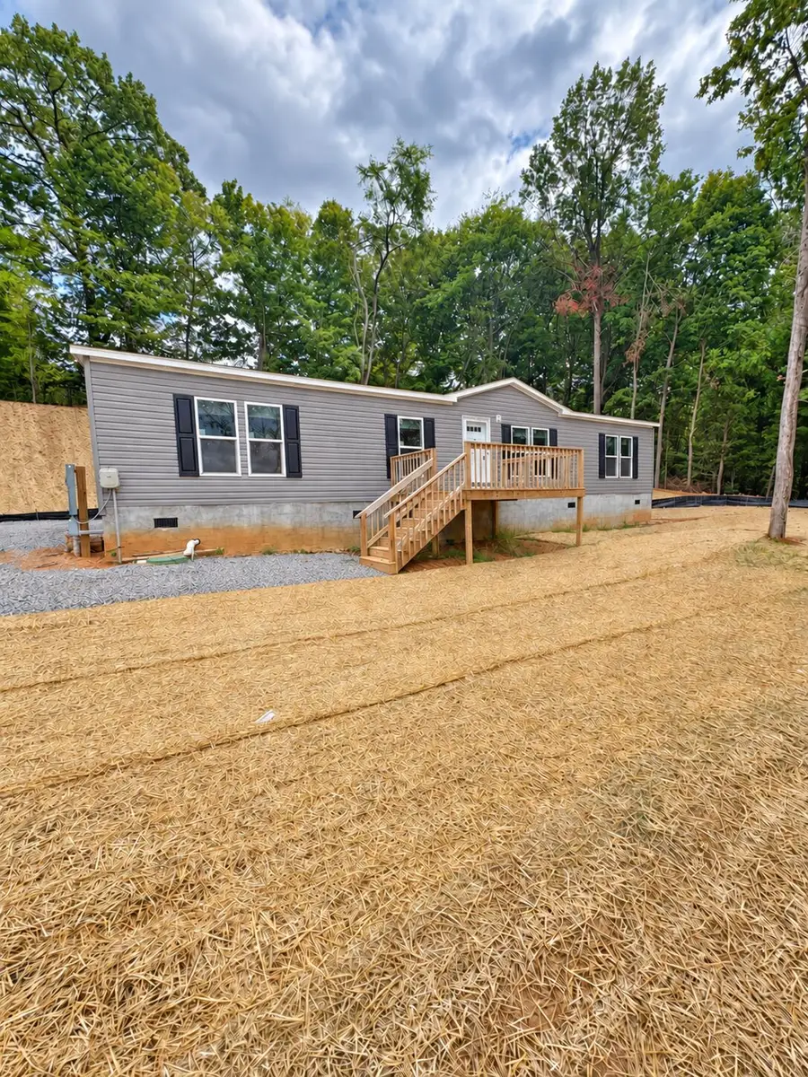 1724 Hogan Street, Athens, TN 37303 - #2