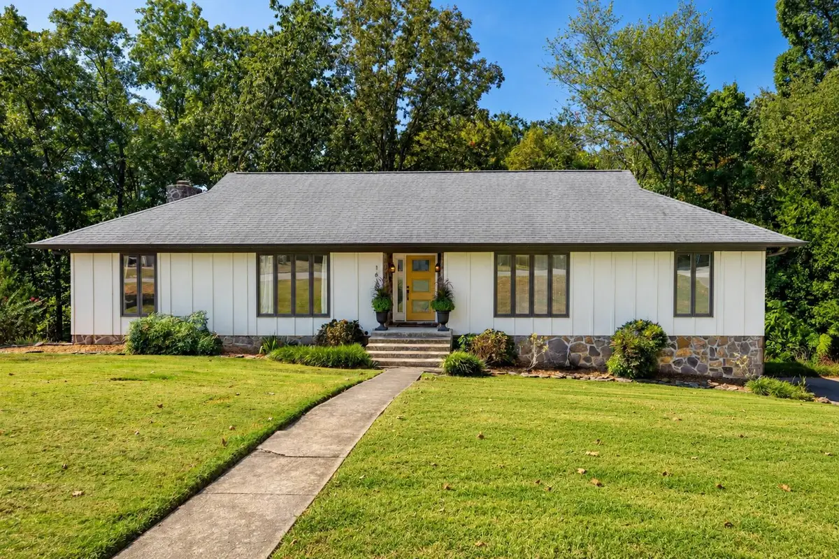 1610 Starboard Drive, Hixson, TN 37343 - #1