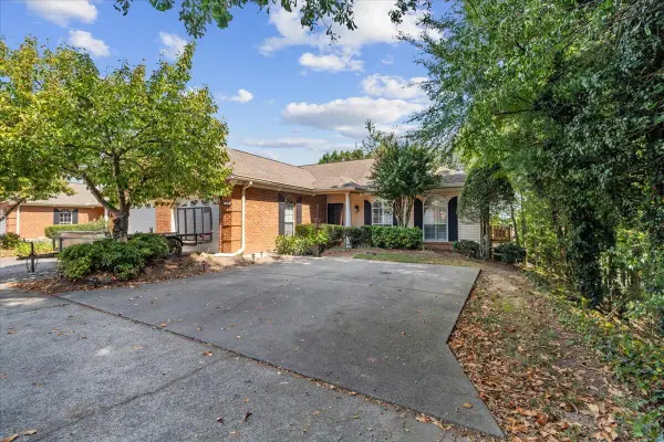 1698 Pin Oak Drive #Unit 131, Dalton, GA 30721