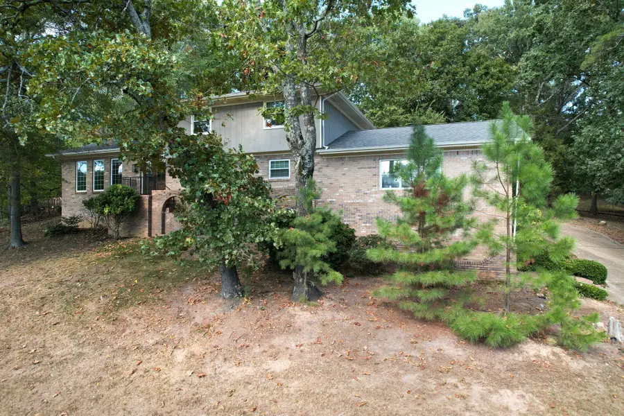 5604 Cold Springs Road, Hixson, TN 37343 - #2