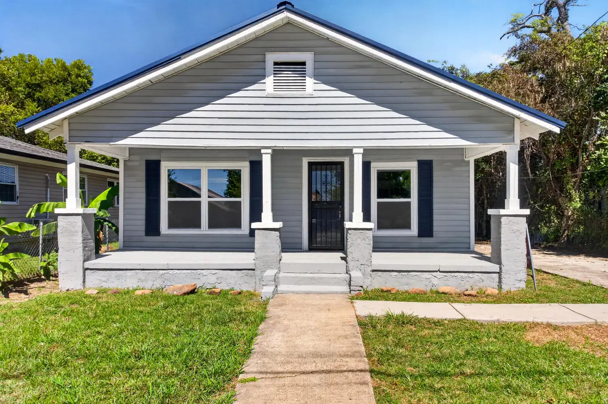 511 W Gordon Avenue, Rossville, GA 30741 - #1