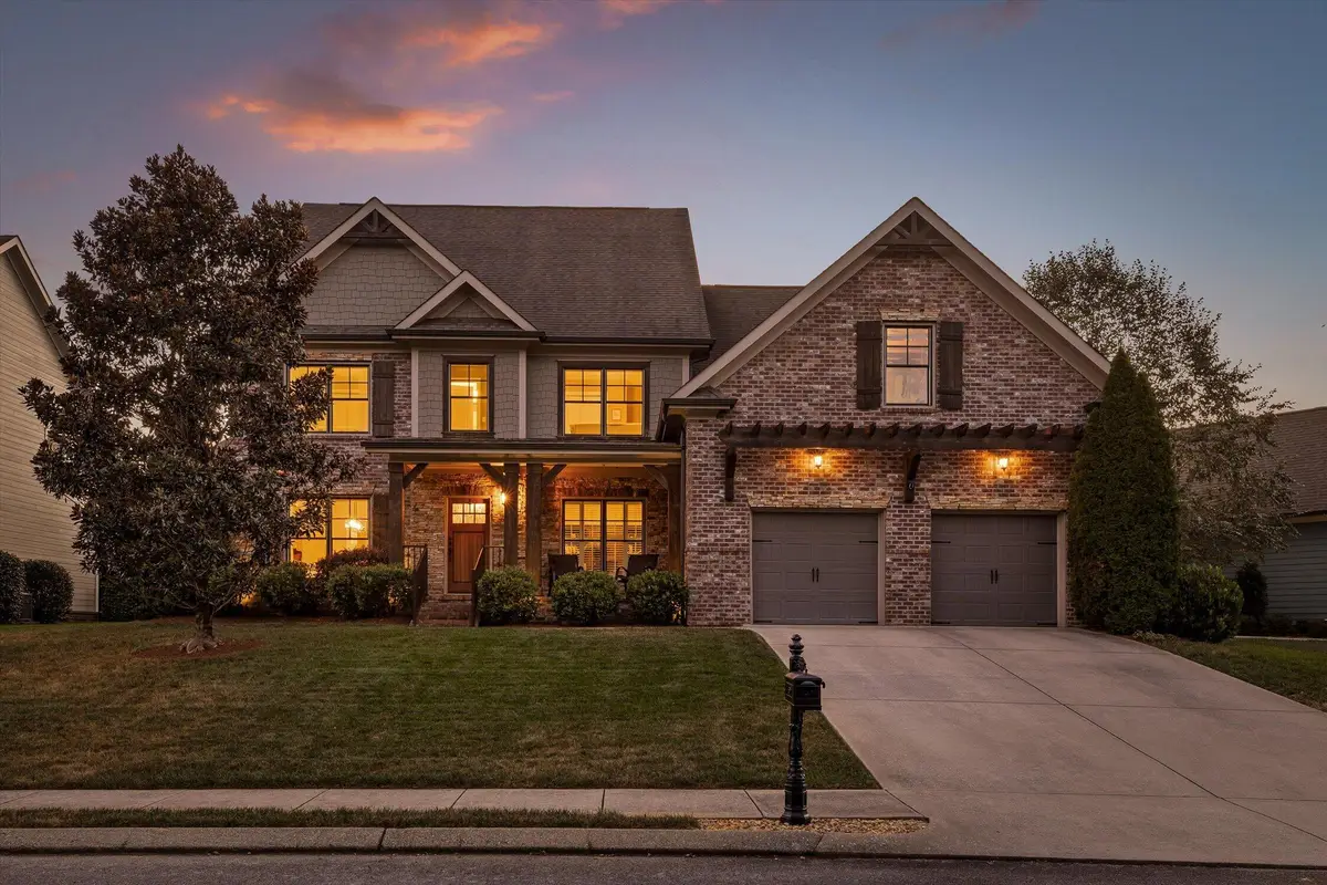866 Deer Valley Drive, Hixson, TN 37343 - #1