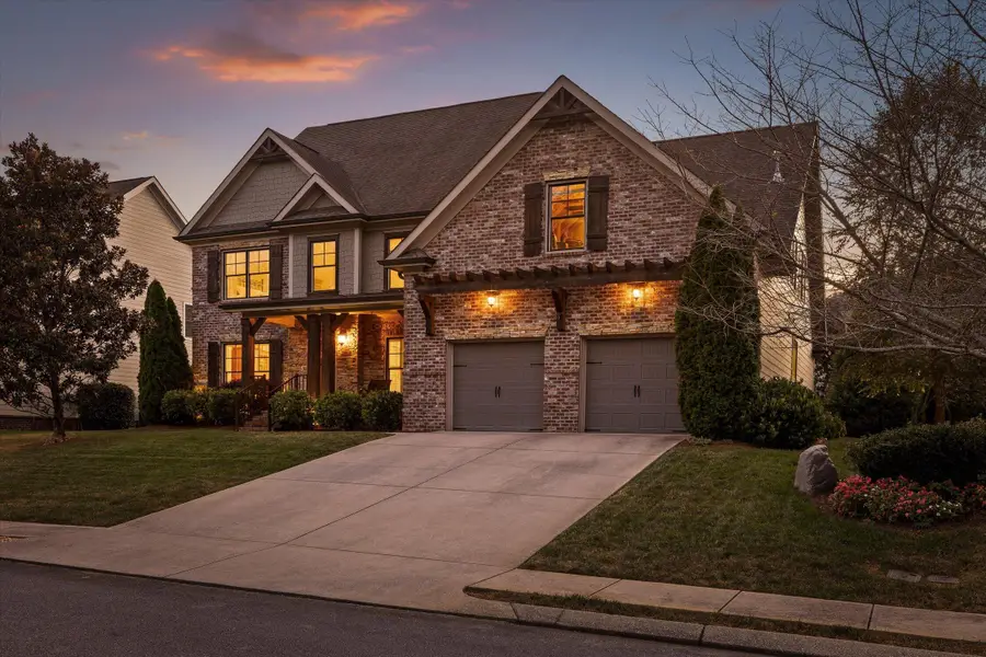 866 Deer Valley Drive, Hixson, TN 37343 - #2