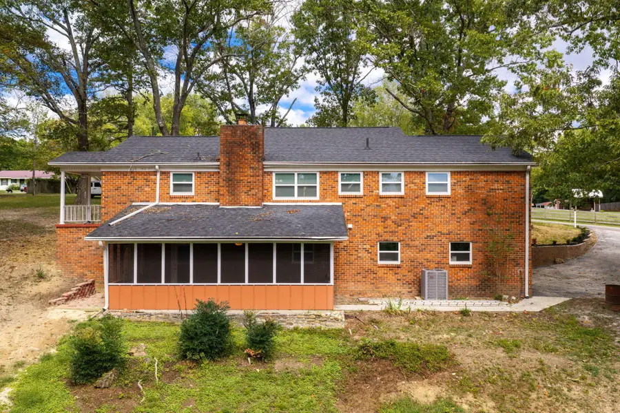10810 Jenkins Circle, Soddy Daisy, TN 37379 - #2
