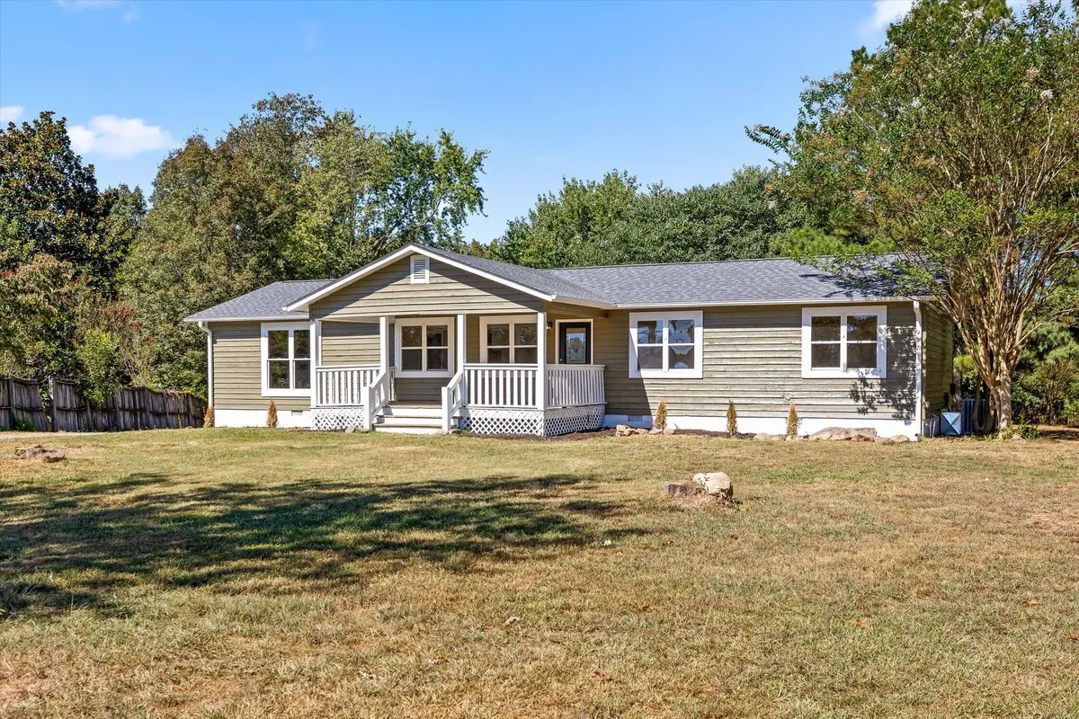 8900 N Ga 301 Highway, Trenton, GA 30752 - #1