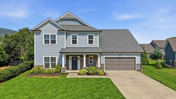 409 Stone Valley Lane, Hixson, TN 37343