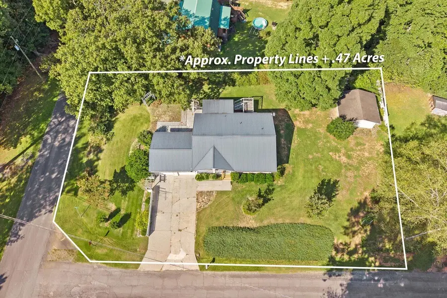 17 Pine Street E, Chatsworth, GA 30705 - #3