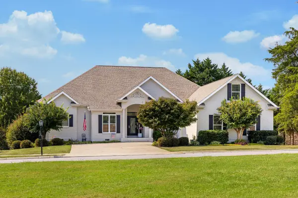 9133 Crystal Brook Drive, Apison, TN 37302
