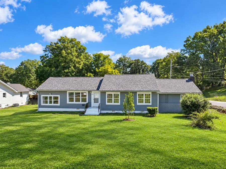 1236 S Seminole Drive, Chattanooga, TN 37412 - #2