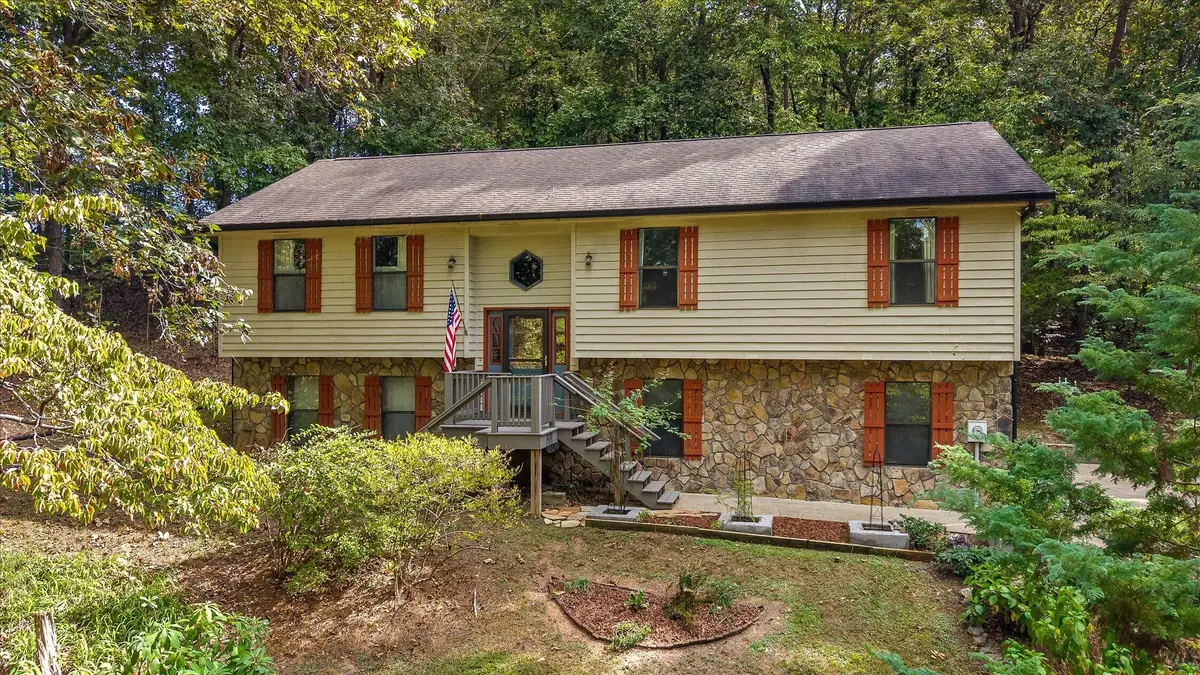 320 Old Lake Road, Tunnel Hill, GA 30755 - #1