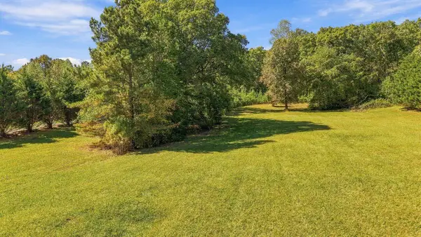 11077 Old Hotwater Road, Soddy Daisy, TN 37379