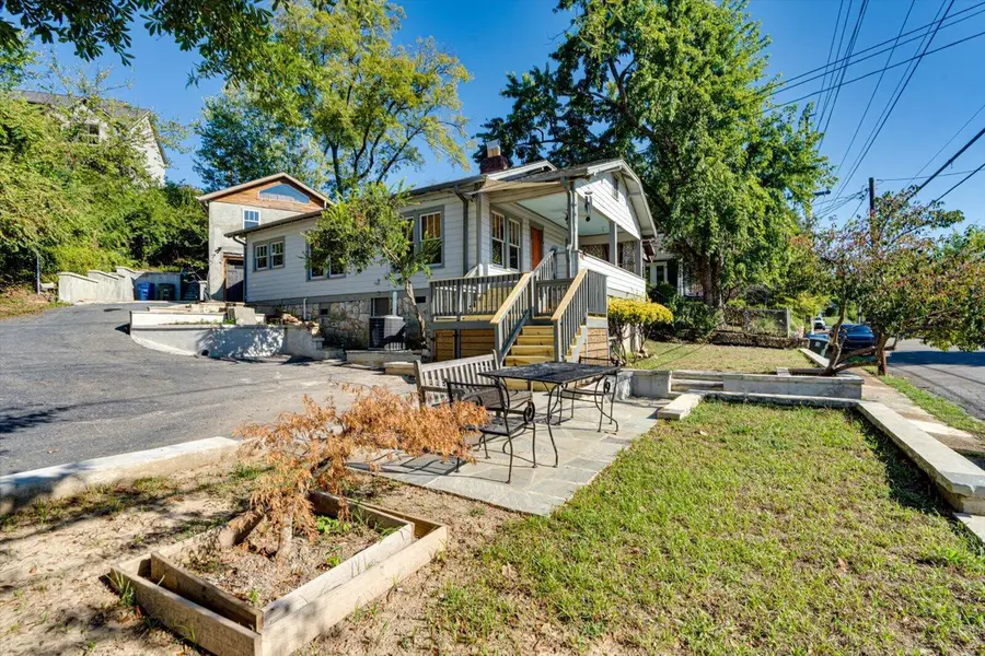 416 Hamilton Avenue, Chattanooga, TN 37405 - #3