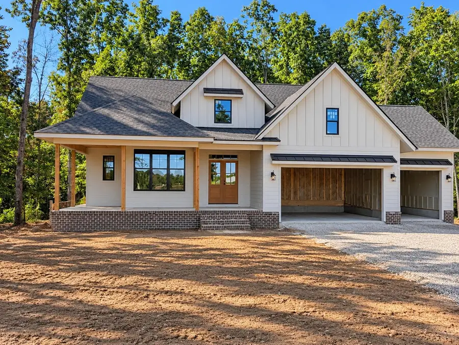 2868 Mowbray Pike, Soddy Daisy, TN 37379 - #2