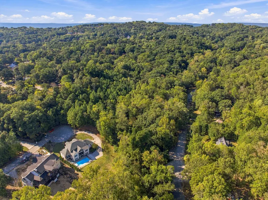 2000 River Bluff Drive, Hixson, TN 37343 - #2