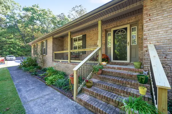 9016 Dallas Hollow Road, Soddy Daisy, TN 37379