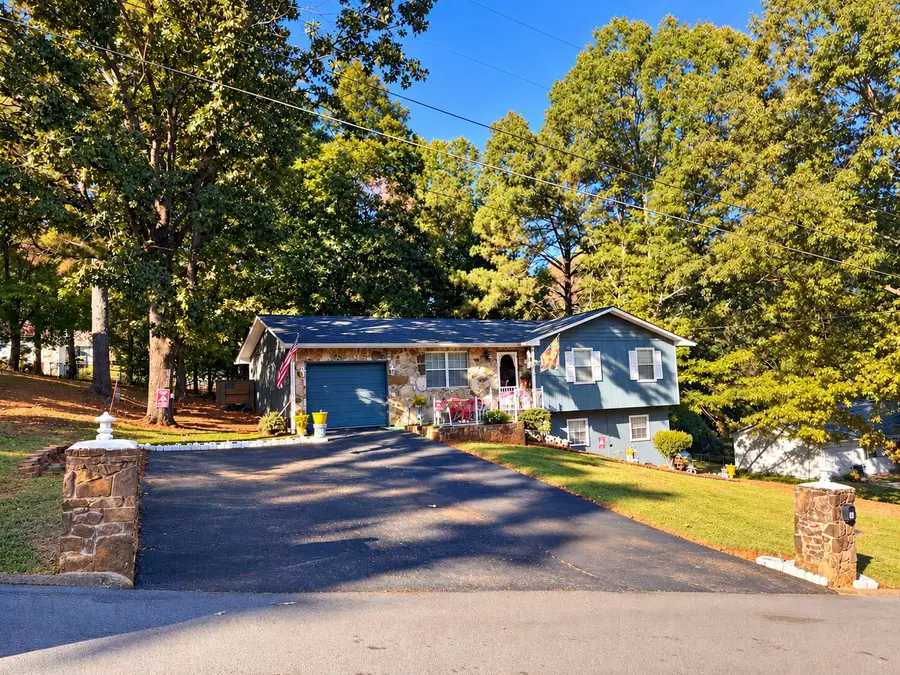 418 Wisteria Road, Lafayette, GA 30728 - #3