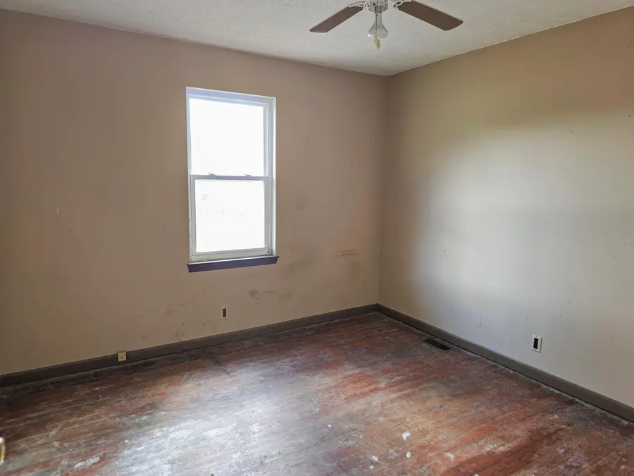 308 S Flora Street, Lafayette, GA 30728 - #3