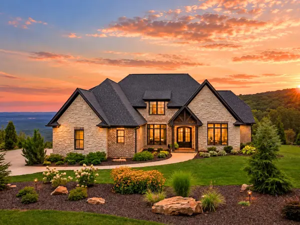 8008 Mountain Laurel Trail, Signal Mountain, TN 37377