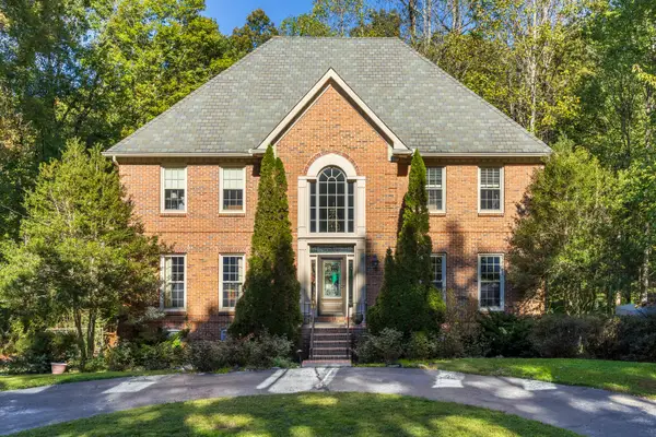 3122 Bee Tree Lane, Signal Mountain, TN 37377