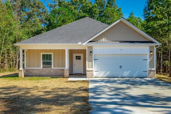 352 Oak Valley Drive, LaFayette, GA 30728