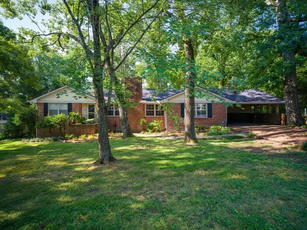 214 Hardy Road, Lookout Mountain, GA 30750