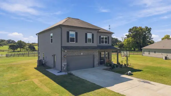 32 Willow Circle, Rock Spring, GA 30739