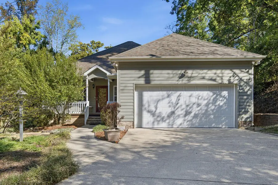 1182 E Elmwood Drive E, Chattanooga, TN 37405 - #2