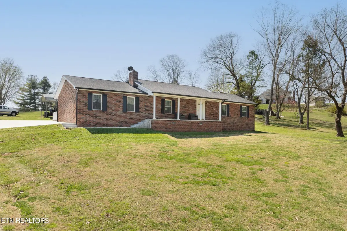 106 Lucky Lane, Harriman, TN 37748 - Image #1