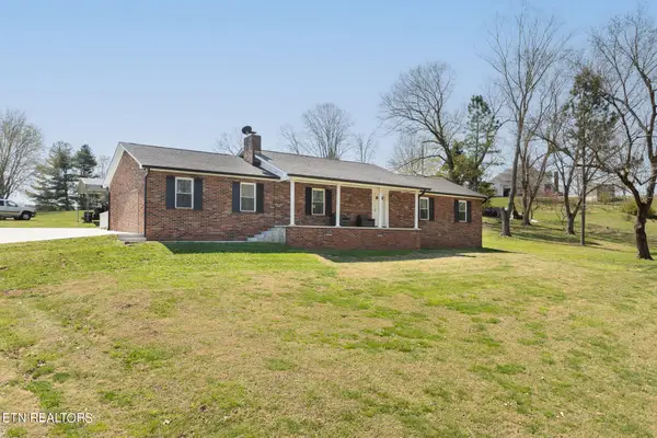 106 Lucky Lane, Harriman, TN 37748
