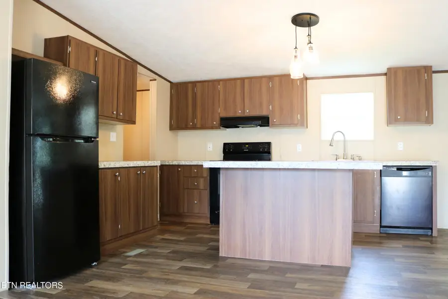 215 Westerly Drive, Mosheim, TN 37818 - #3