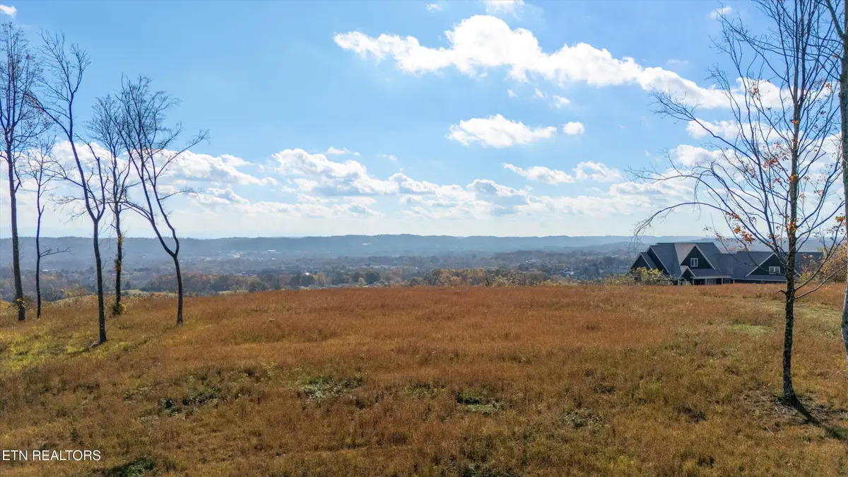 5174 Fort Sumter Rd, Knoxville, TN 37938 - #1