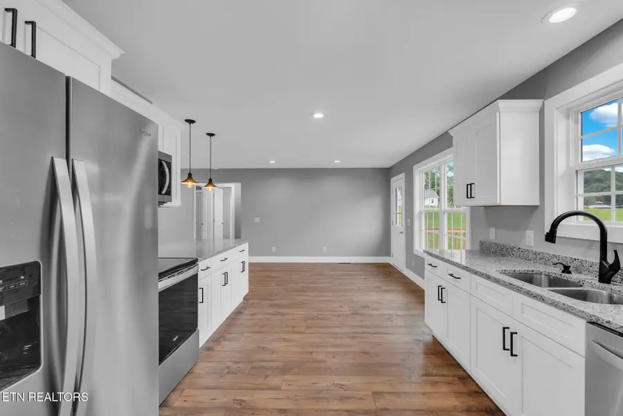 141 Womack St, Doyle, TN 38559 - Image #3