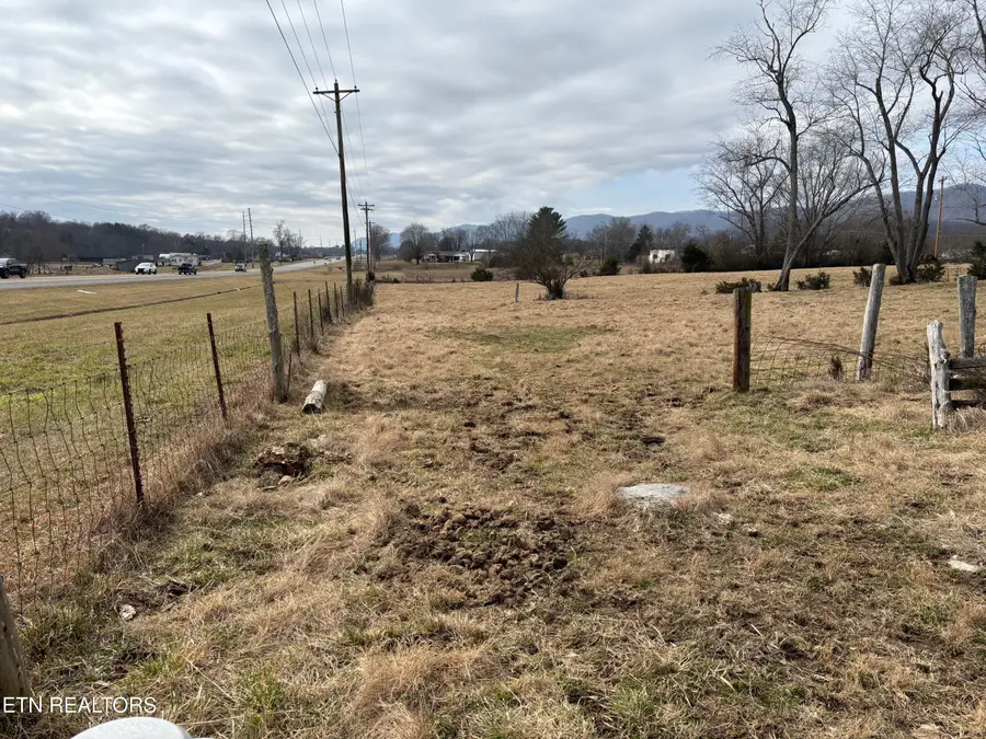 3320 Highway 63, Speedwell, TN 37870 - Image #3