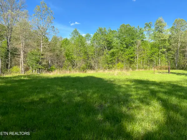 328ac Peavine Firetower Rd, Crossville, TN 38571