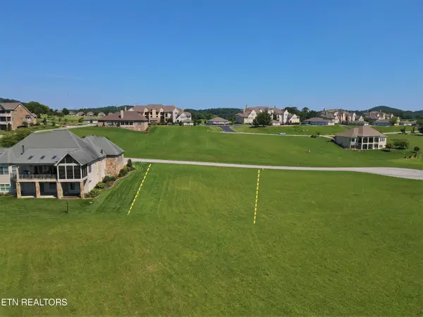 220 Gold Finch Lane, Vonore, TN 37885