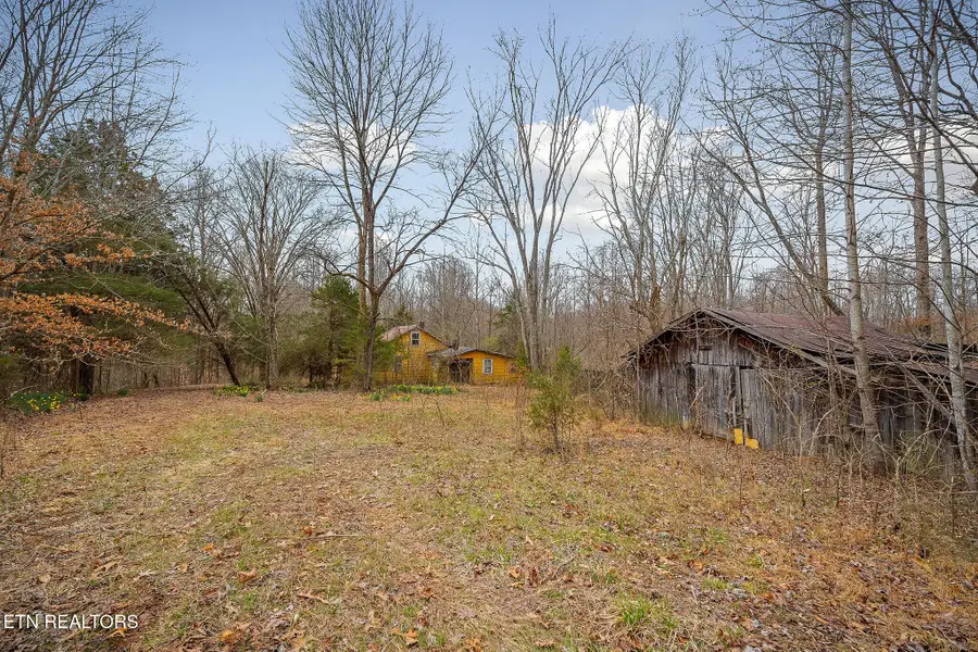 3944 Crawford Rd, Silver Point, TN 38582 - Image #2