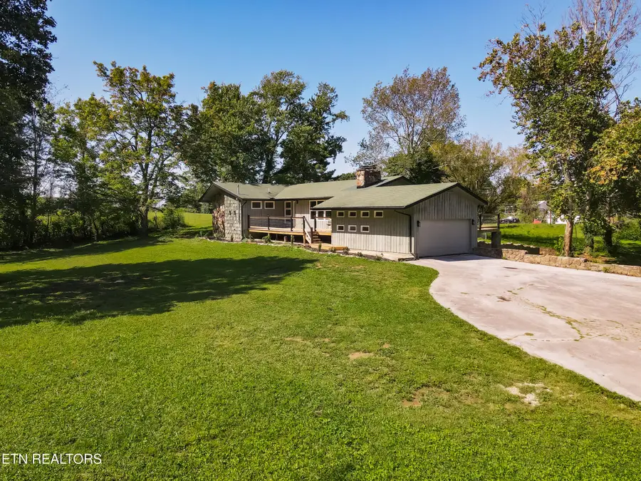 395 Church St, Spencer, TN 38585 - #2
