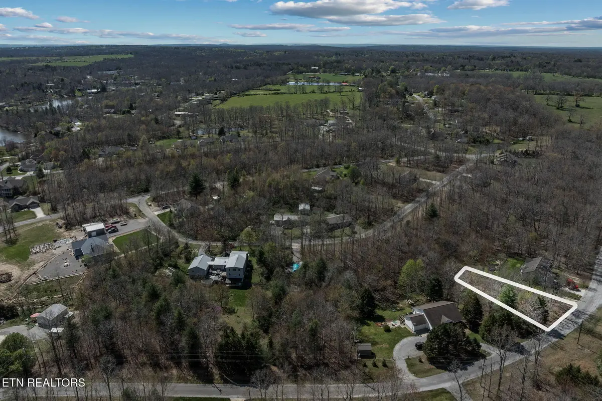 724 Keato Drive, Crossville, TN 38572 - Image #1