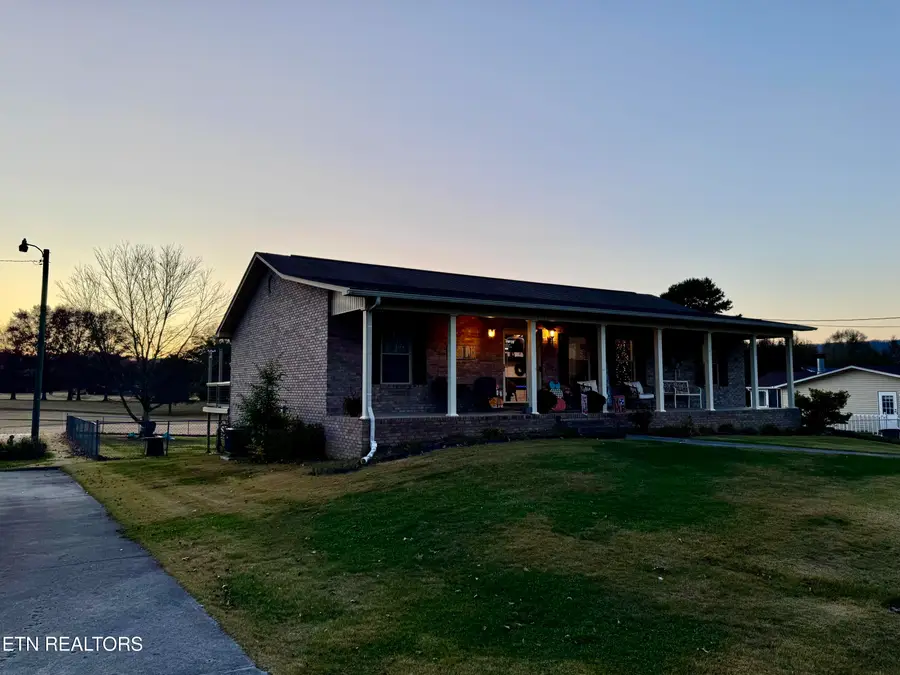 188 Huntsman Lane, Bean Station, TN 37708 - Image #2