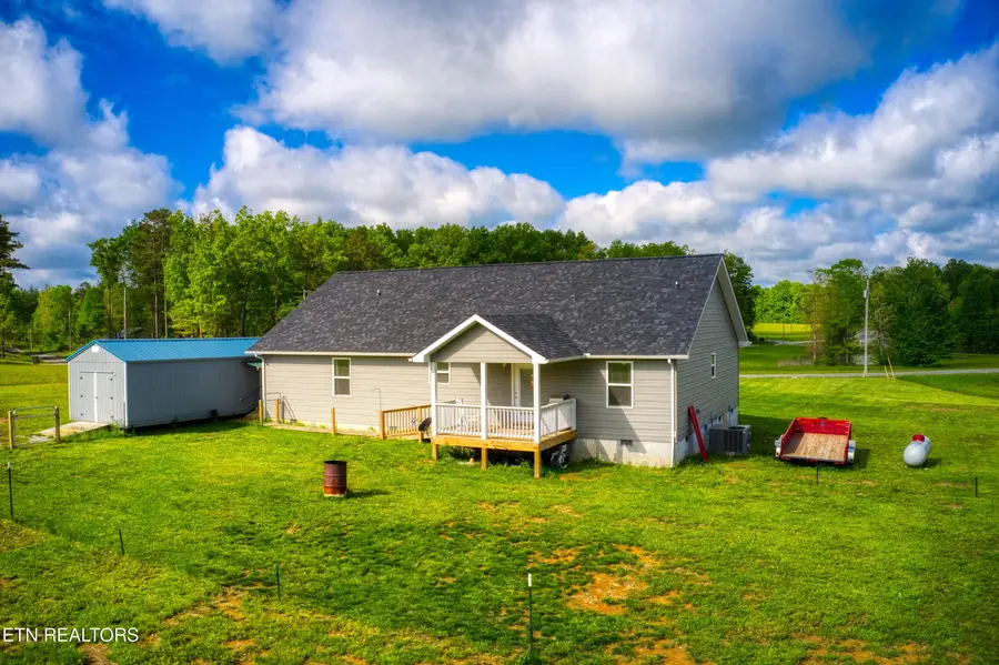 508 Stone Cliff Lane, Jamestown, TN 38556 - Image #2