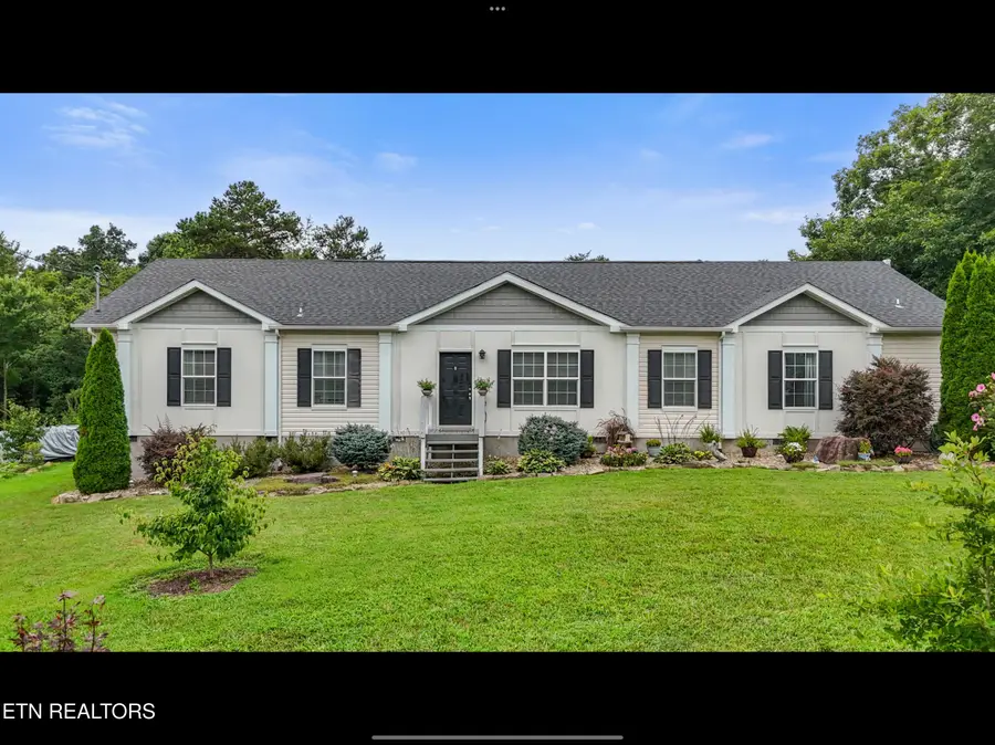 318 Deer Trail Drive, Dandridge, TN 37725 - Image #3
